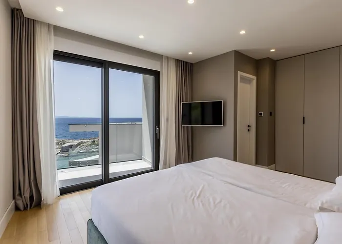 Villa Luxury Luce Seaside Heated Pool Sauna *