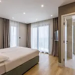 Luxury Luce Seaside Heated Pool Sauna Вилла *
