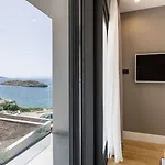 Luxury Luce Seaside Heated Pool Sauna Вилла