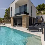 Villa Luxury Luce Seaside Heated Pool Sauna *