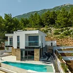 Villa Luxury Luce Seaside Heated Pool Sauna *