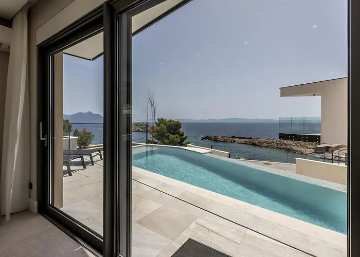 Luxury Luce Seaside Heated Pool Sauna * Potomje